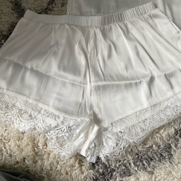 White BRIDE pajama set - Picture 2 of 7